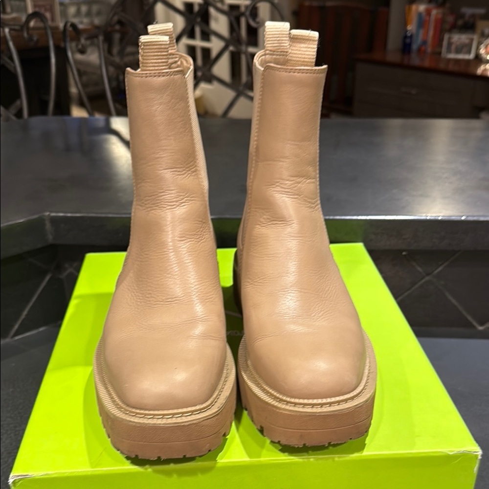 Women's Tan Leather Ankle Boots